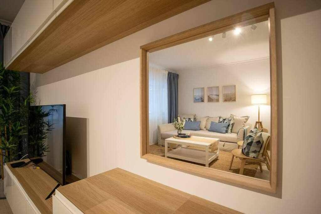 Modern 3Br Apt W/ Lg Terrace, Bbq, Ac & Parking 타비라 외부 사진